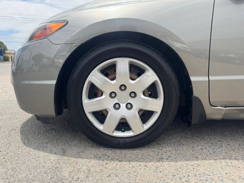 Used 2006 Honda Civic LX Coupe image 14