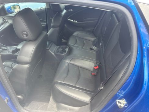 Used 2016 Chevrolet Volt Premier FWD image 12
