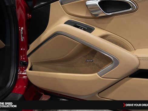 Used 2017 Porsche 911 Targa 4S image 17