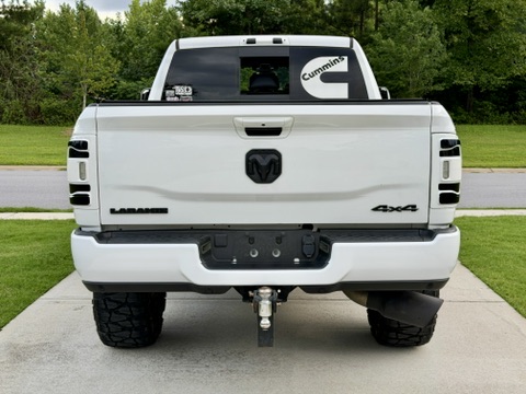 Used 2022 RAM 2500 4x4 Mega Cab Laramie image 7