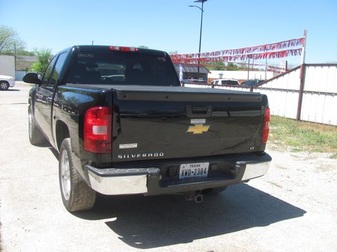 Used 2012 Chevrolet Silverado 1500 LT image 2
