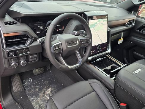 New 2026 GMC Yukon Denali image 16