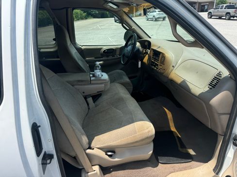 Used 2000 Ford F150 2WD SuperCab image 15