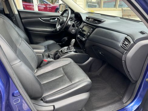 Used 2018 Nissan Rogue SL image 13