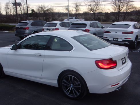 Used 2019 BMW 230i image 15