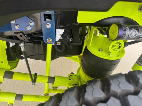 Used 2025 Ford F350 Platinum image 16