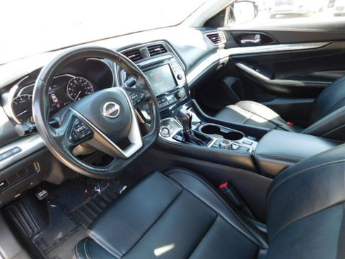 Used 2023 Nissan Maxima SV FWD image 8