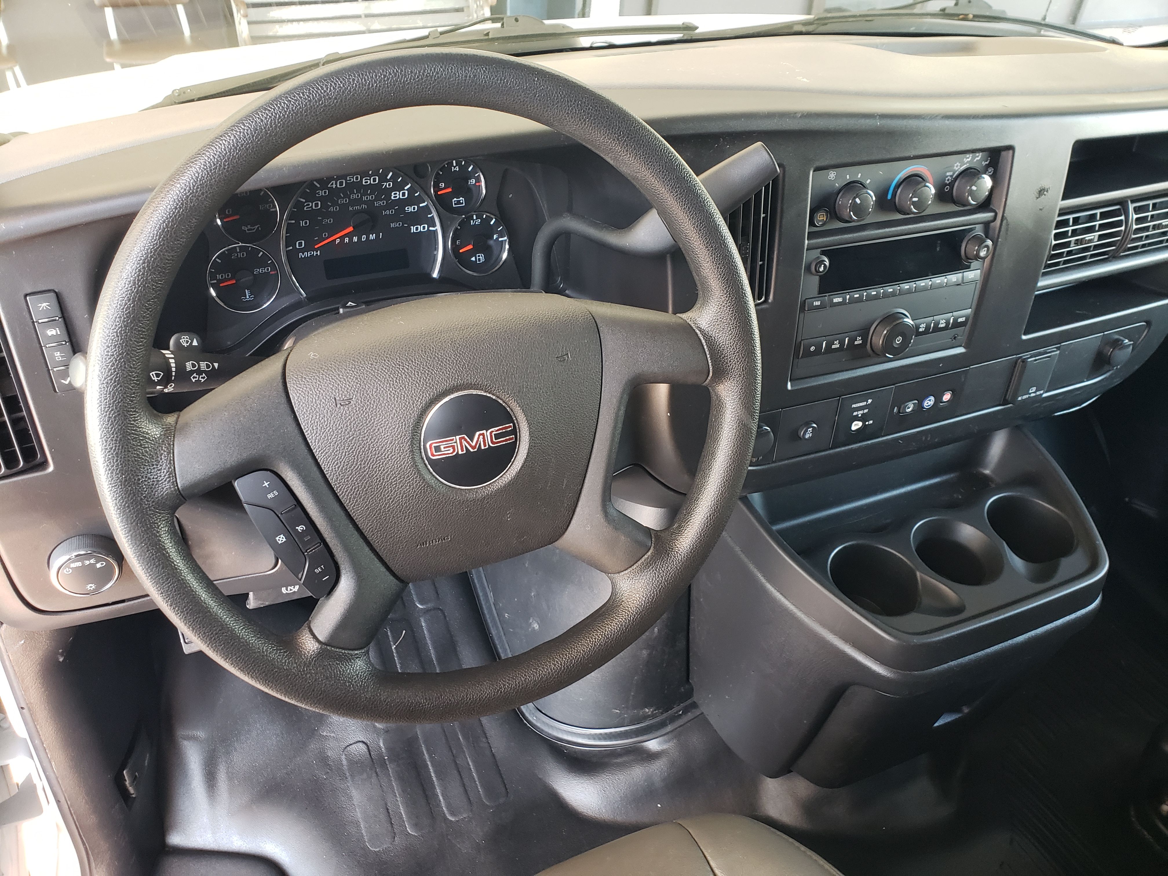 Used 2024 GMC Savana 2500 RWD image 10