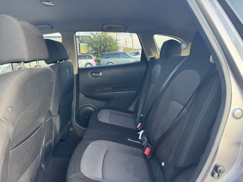 Used 2013 Nissan Rogue image 9