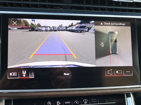 Used 2021 Audi Q7 3.0T Prestige image 33