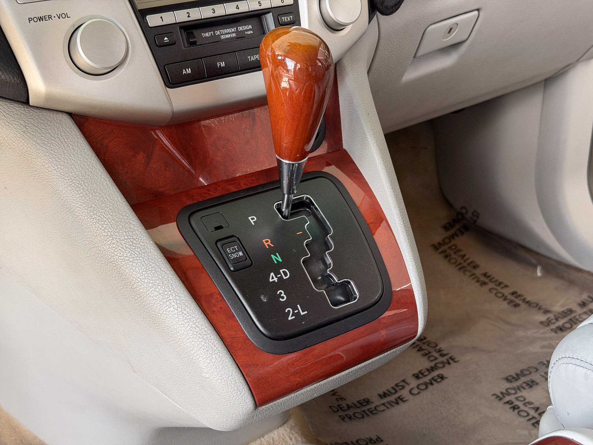 Used 2004 Lexus RX 330 UNAVAIL FWD image 12