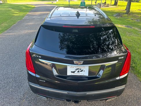 Used 2019 Cadillac XT5 AWD Luxury image 7