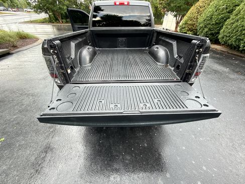 Used 2016 RAM 1500 Express image 12