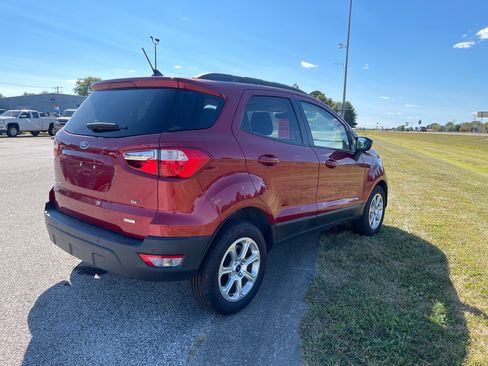 Used 2018 Ford EcoSport SE image 4