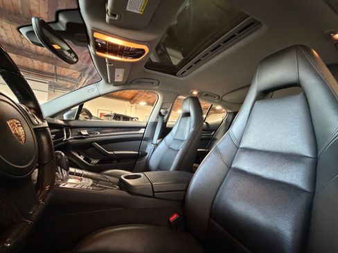 Used 2014 Porsche Panamera 4S image 5