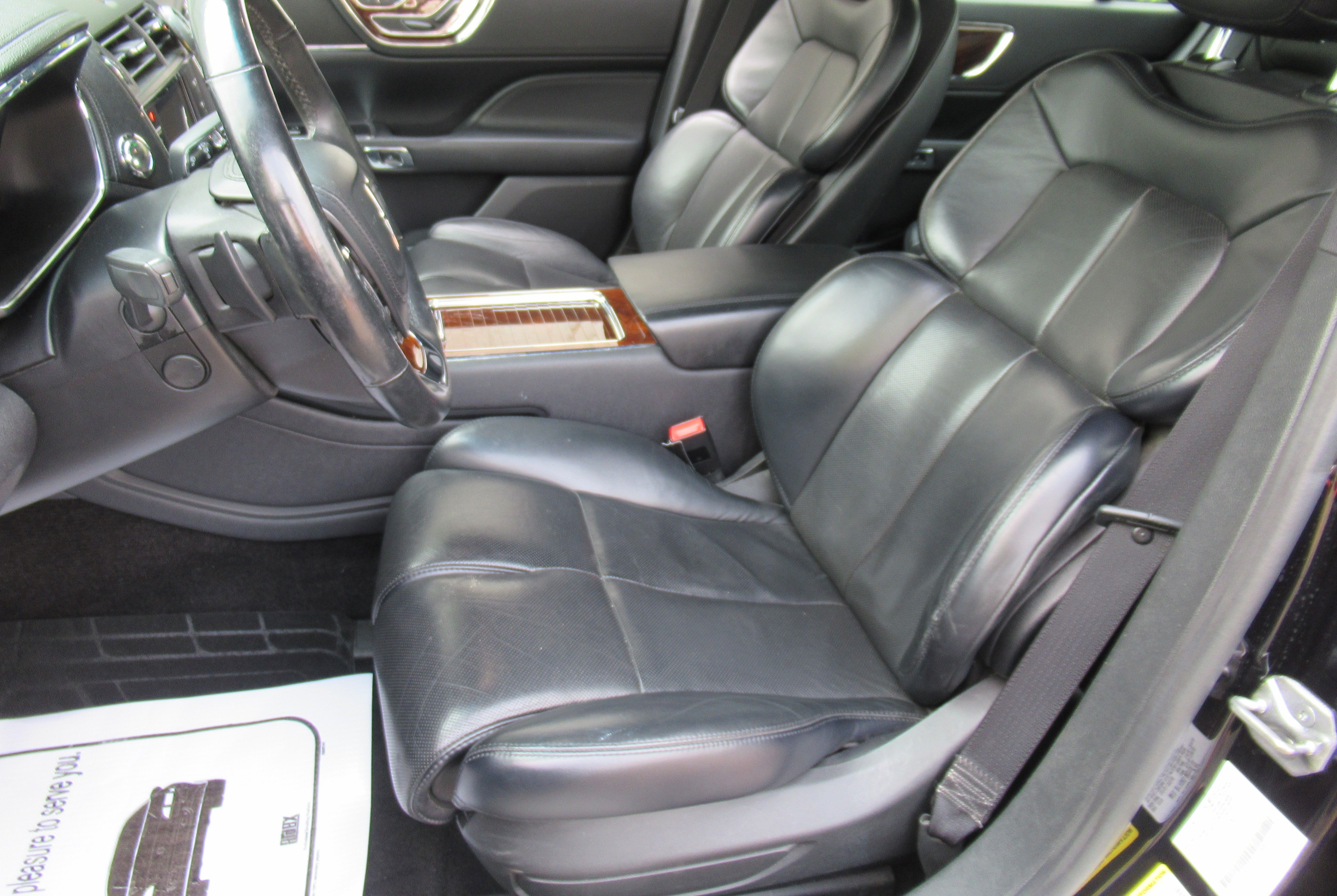 Used 2019 Lincoln Continental AWD Select image 14