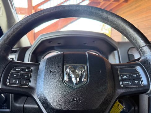 Used 2016 RAM 2500 4x4 Crew Cab ST image 13