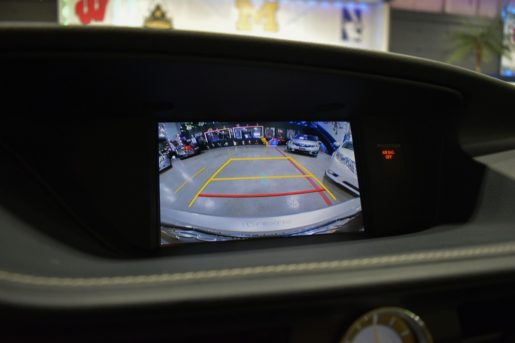 Used 2015 Lexus ES 350 Premium FWD image 29