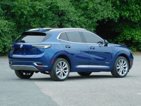 Used 2023 Buick Envision FWD Avenir image 9
