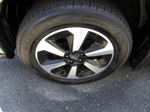 Used 2018 Subaru Forester 2.5i Premium image 12