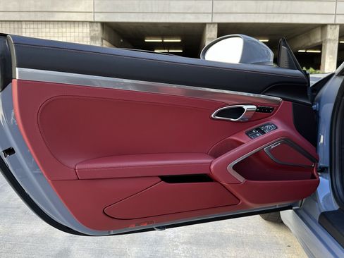 Used 2024 Porsche 718 Cayman GTS image 44