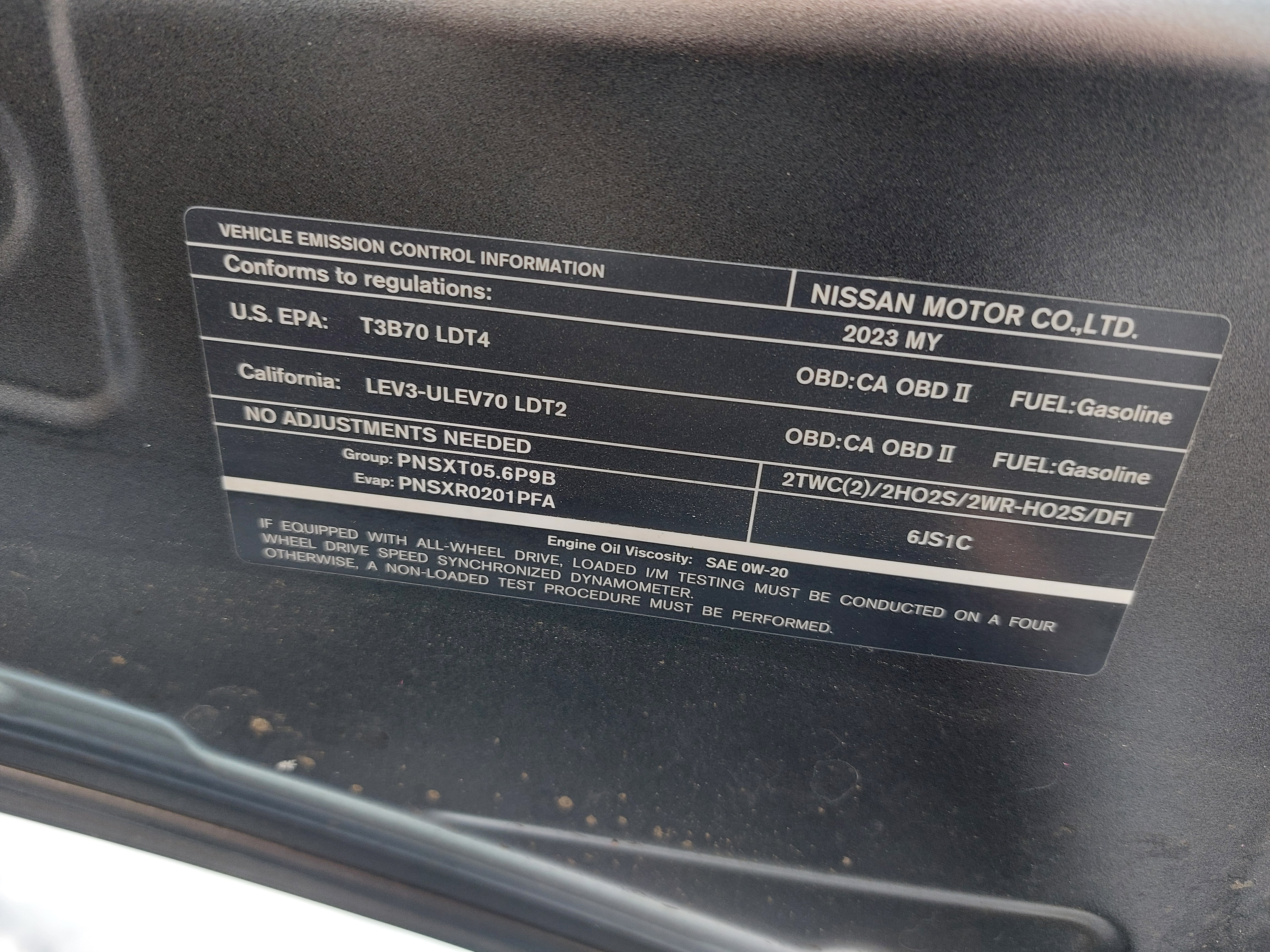 Used 2023 Nissan Armada 2WD SV image 37