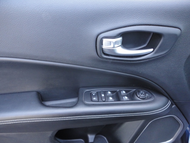 Used 2021 Jeep Compass 80th Special Edition AWD/4WD image 16