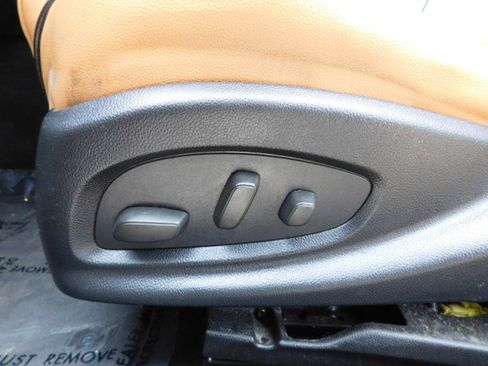 Used 2015 Chevrolet Impala LTZ image 10