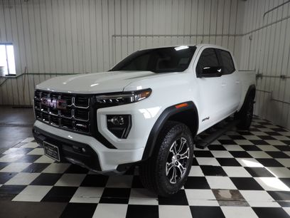 Used 2024 GMC Canyon AT4