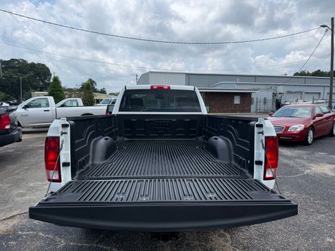 Used 2017 RAM 1500 2WD Regular Cab ST image 5