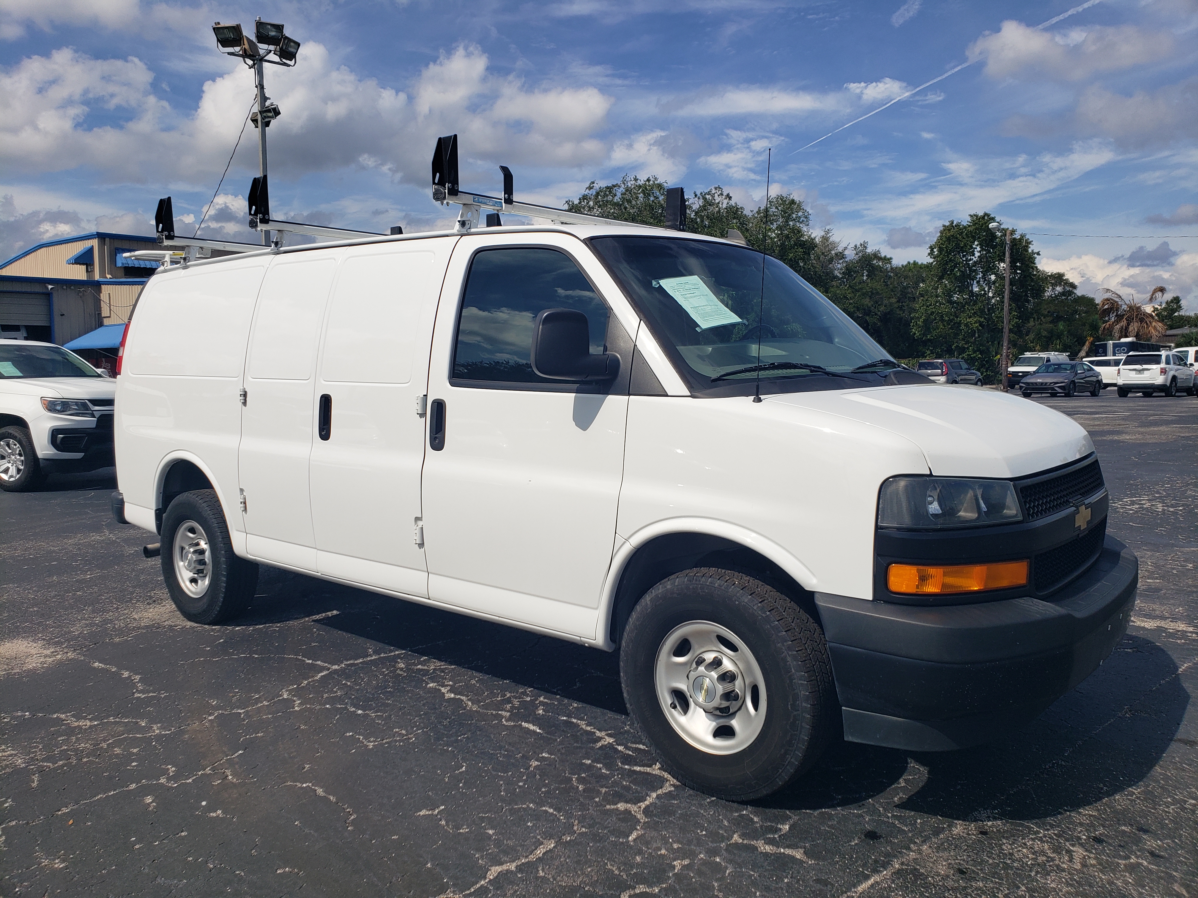 Used 2023 Chevrolet Express 2500 UNAVAIL RWD image 7