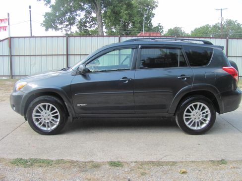 Used 2008 Toyota RAV4 4WD Sport image 1