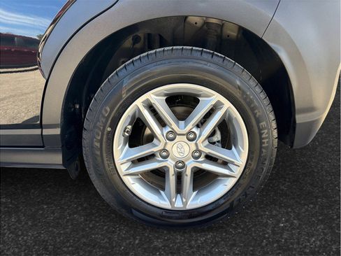 Used 2020 Hyundai Kona SE image 14