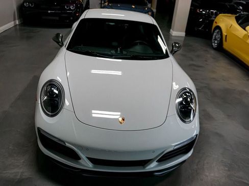Used 2018 Porsche 911 Carrera T RWD image 48
