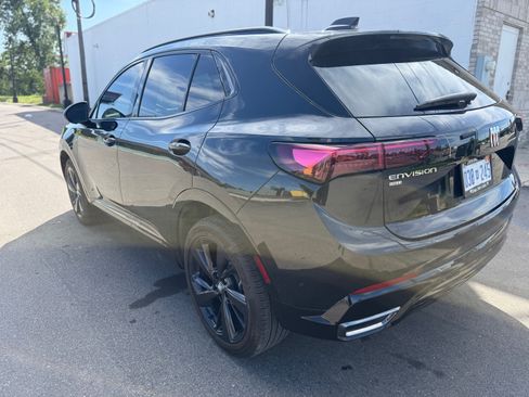 Used 2025 Buick Envision AWD Sport Touring image 4