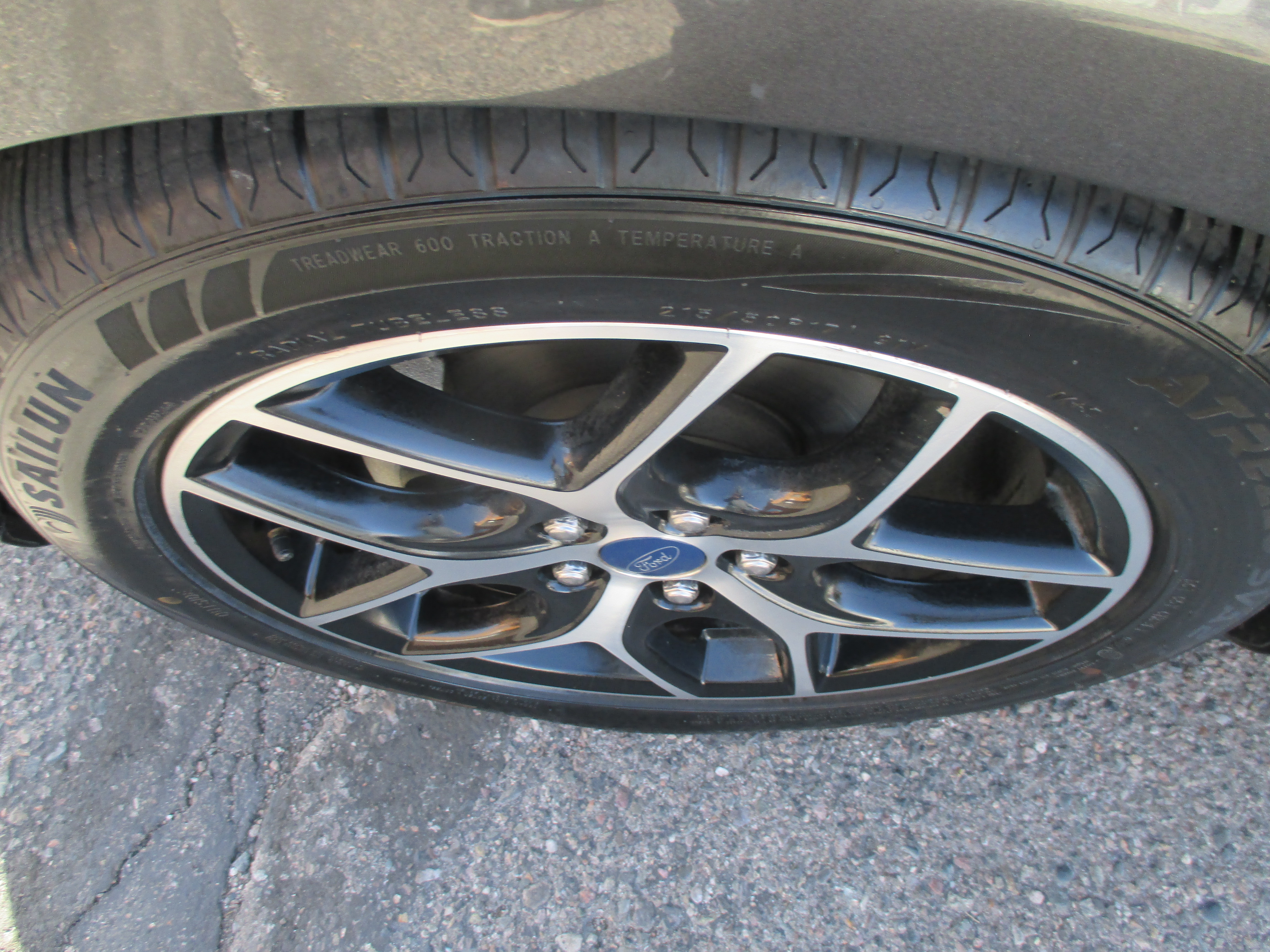Used 2018 Ford Focus SEL Sedan FWD image 14