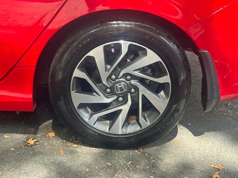 Used 2017 Honda Civic EX Sedan image 30
