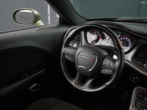 Used 2021 Dodge Challenger R/T Scat Pack image 21