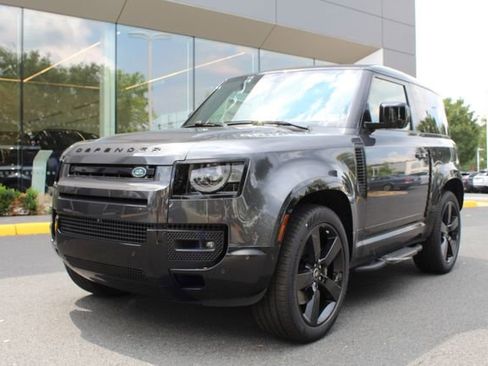 New 2025 Land Rover Defender 90 V8 image 1