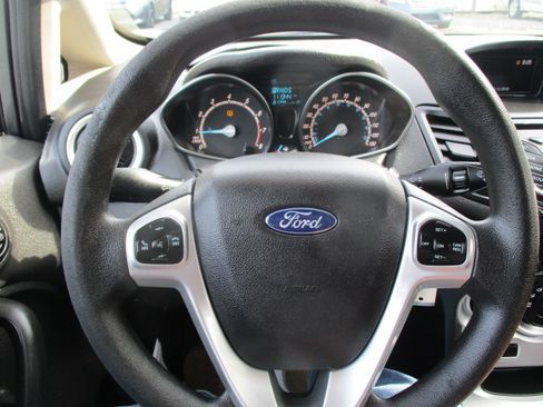 Used 2019 Ford Fiesta SE image 29