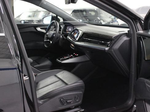 Used 2023 Audi Q4 e-tron Premium RWD image 34
