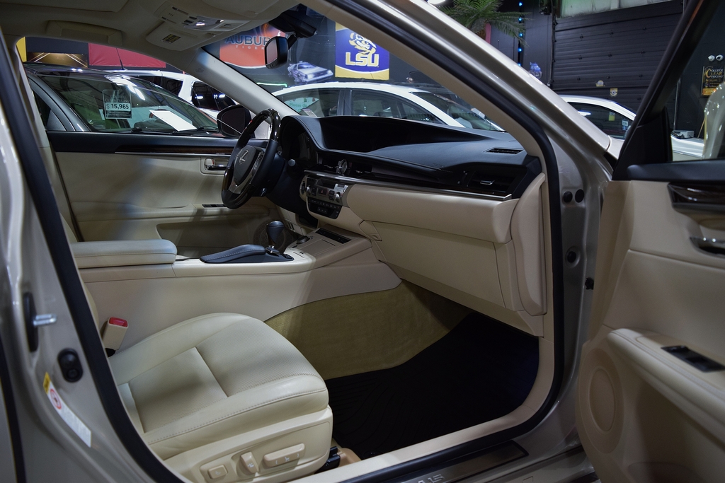 Used 2015 Lexus ES 350 Premium FWD image 21