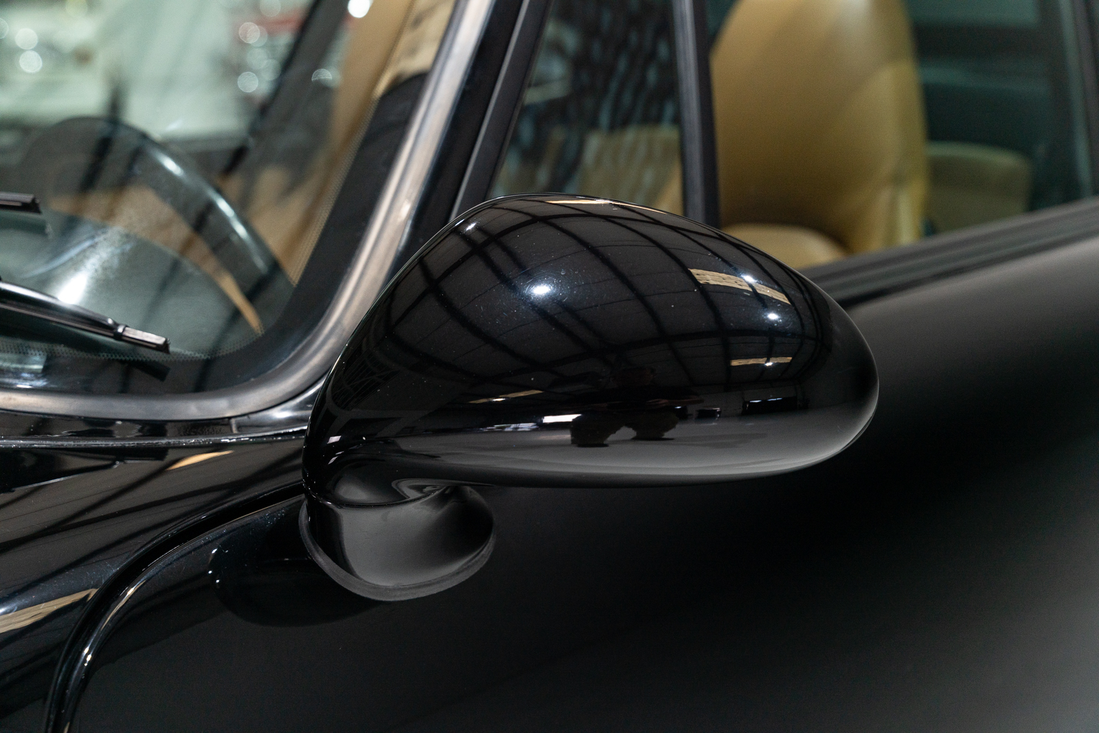 Used 1996 Porsche 911 Targa RWD image 41