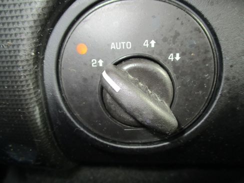 Used 2007 GMC Envoy SLE image 43