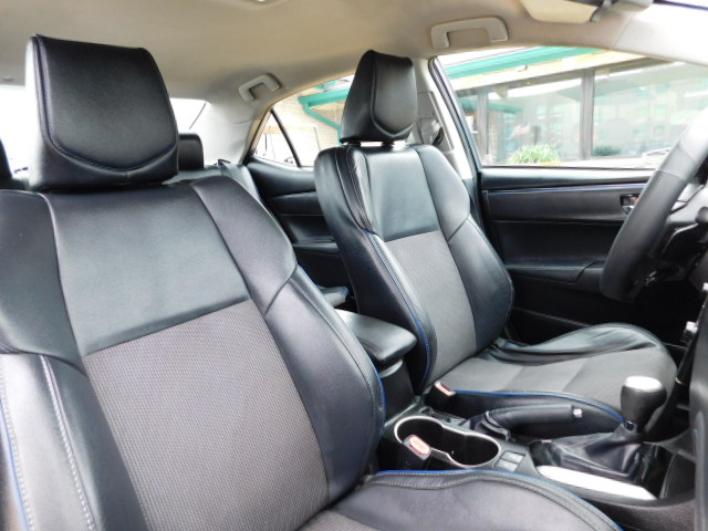 Used 2017 Toyota Corolla SE Sedan FWD image 20