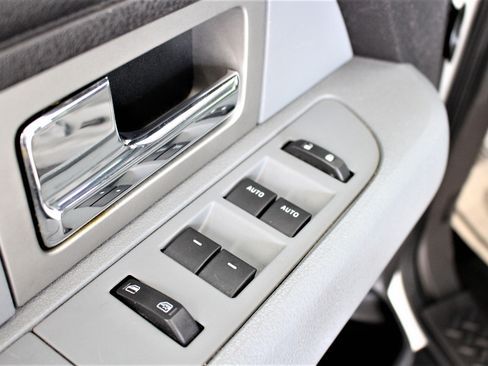 Used 2011 Ford F150 XLT RWD image 17