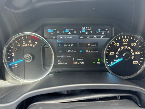 Used 2020 Ford F150 Lariat image 16