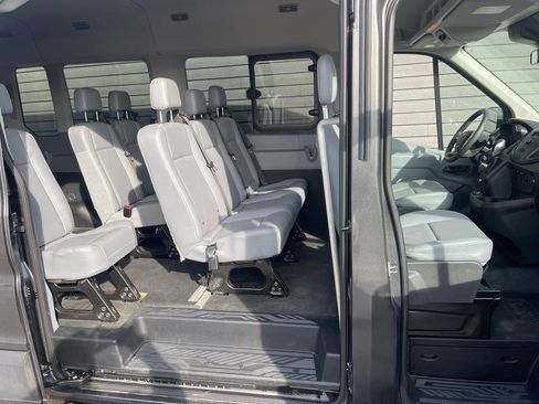 Used 2019 Ford Transit 350 XL image 27