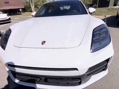 Used 2024 Porsche Panamera 4 image 12