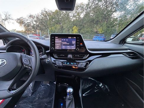 Used 2022 Toyota C-HR Nightshade image 11